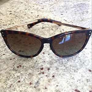 COACH SUNGLASSES